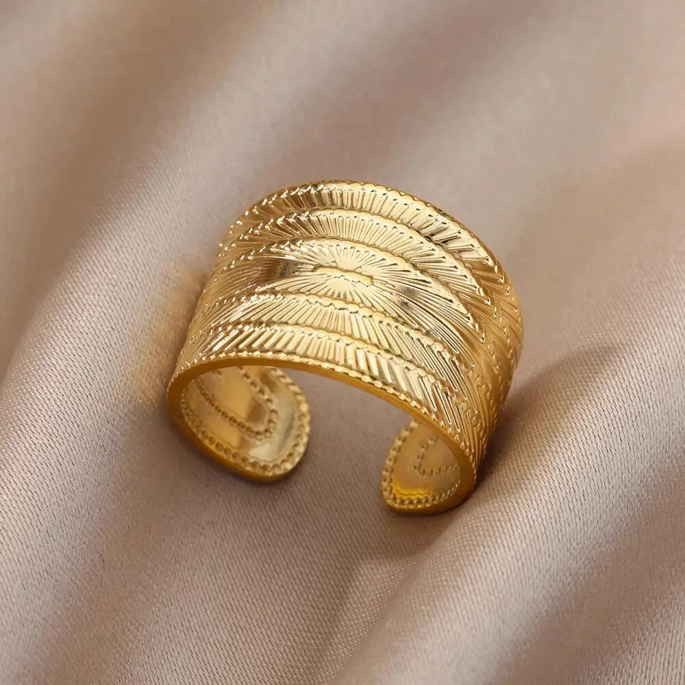 Aurora Gold Ring